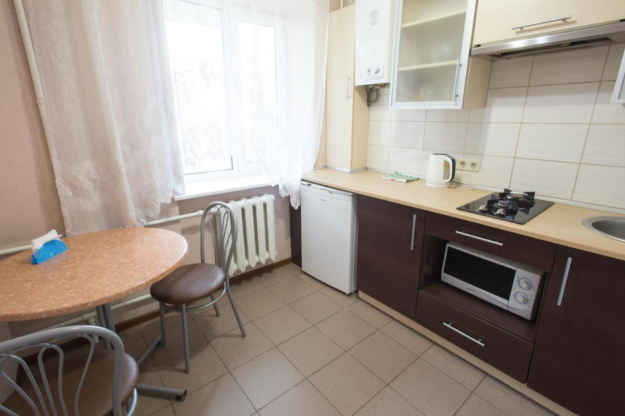 Apartment on 23 Serpnya Kharkiv Bagian luar foto