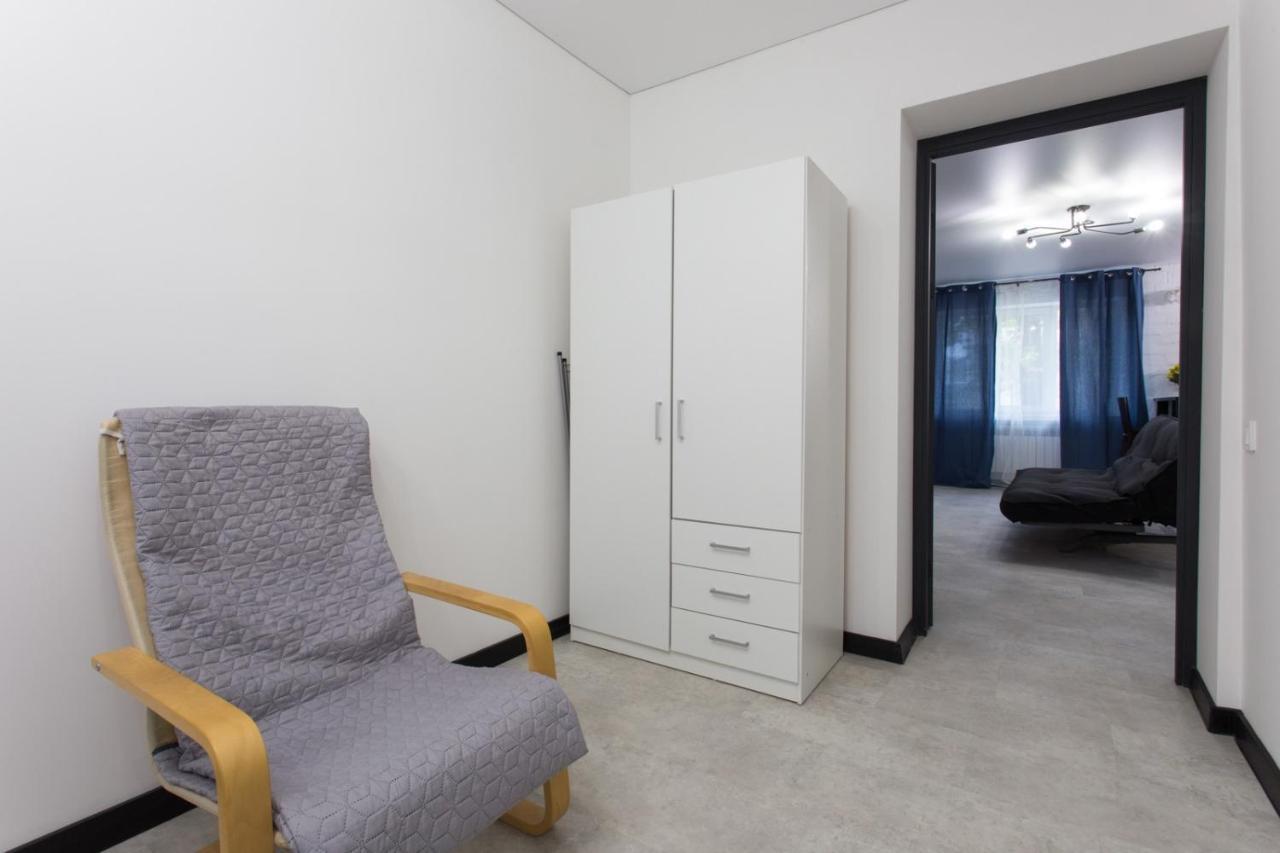 Apartment on 23 Serpnya Kharkiv Bagian luar foto