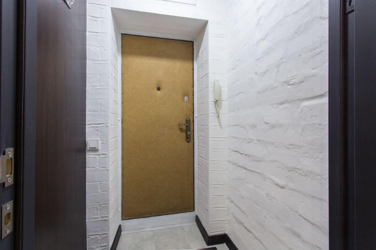 Apartment on 23 Serpnya Kharkiv Bagian luar foto