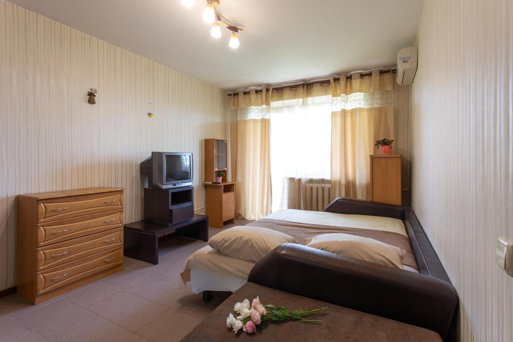 Apartment on 23 Serpnya Kharkiv Bagian luar foto