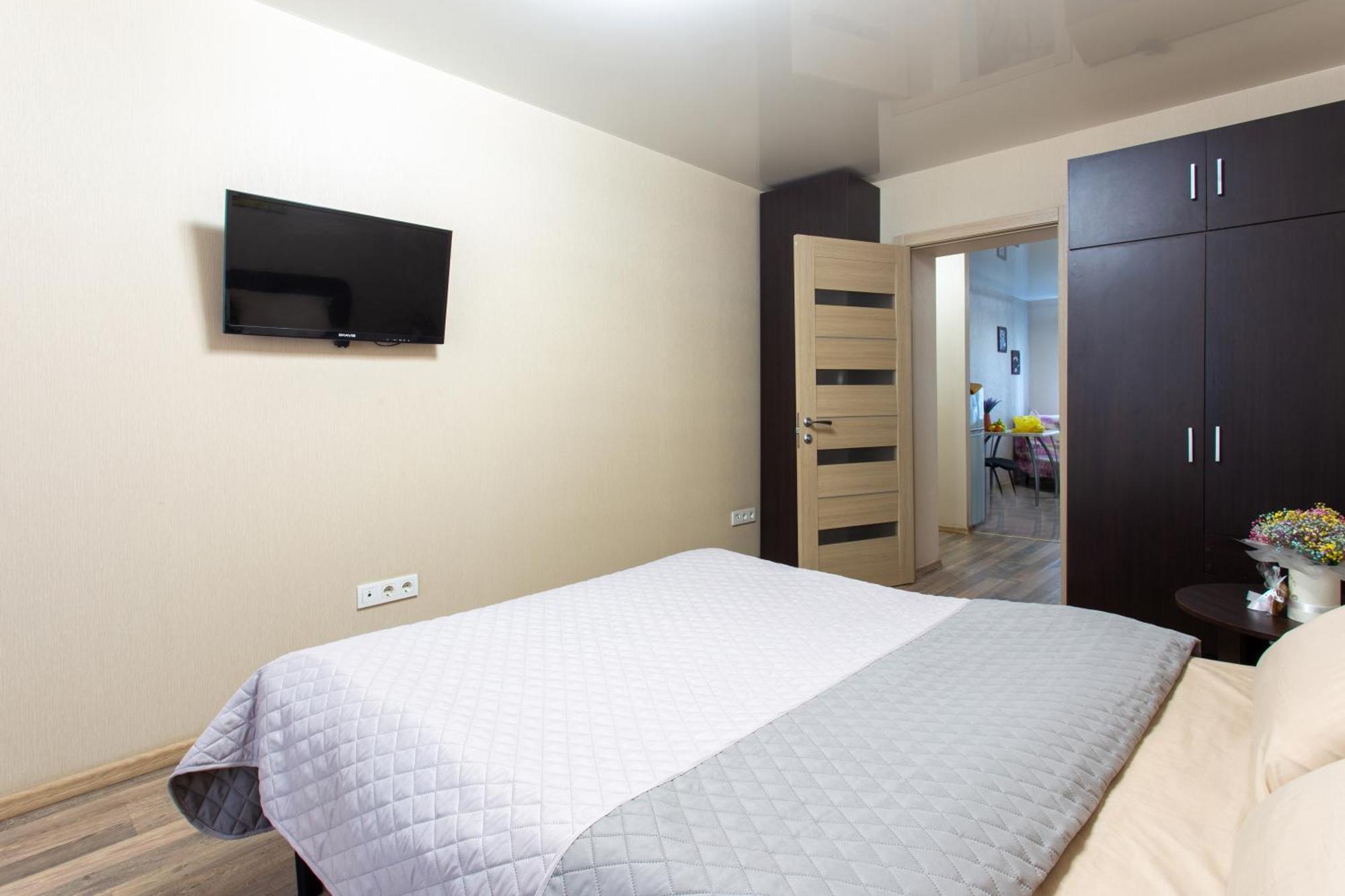 Apartment on 23 Serpnya Kharkiv Bagian luar foto