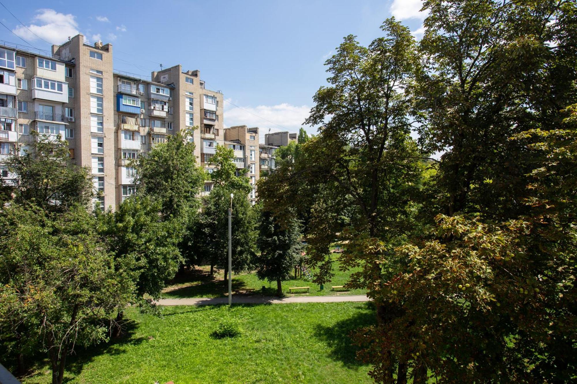 Apartment on 23 Serpnya Kharkiv Bagian luar foto